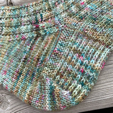 Load image into Gallery viewer, Summer Break Socks