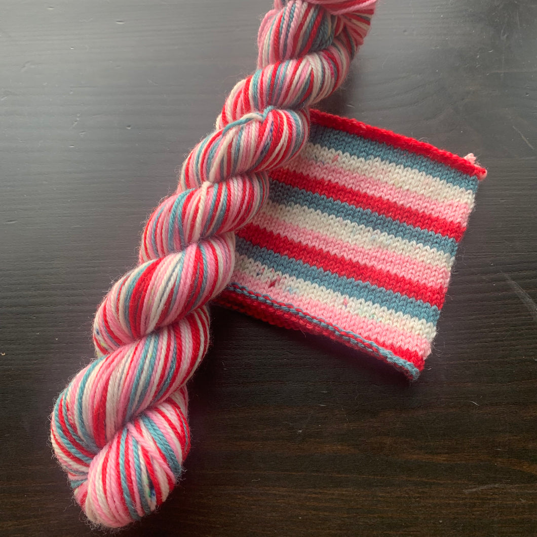 50 Gram Mini - Pink Christmas - Self Striping Merino Nylon Sock