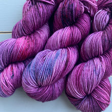 Load image into Gallery viewer, Mixed Berries - Merino DK - Discontinued Base
