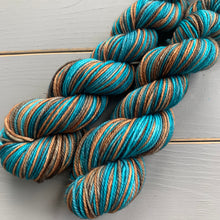 Load image into Gallery viewer, 50 Gram Mini - Deserted - Self Striping Merino Nylon Sock
