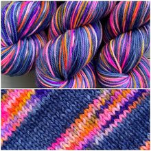 Load image into Gallery viewer, 80s Electric - Self Striping Merino Nylon Sock

